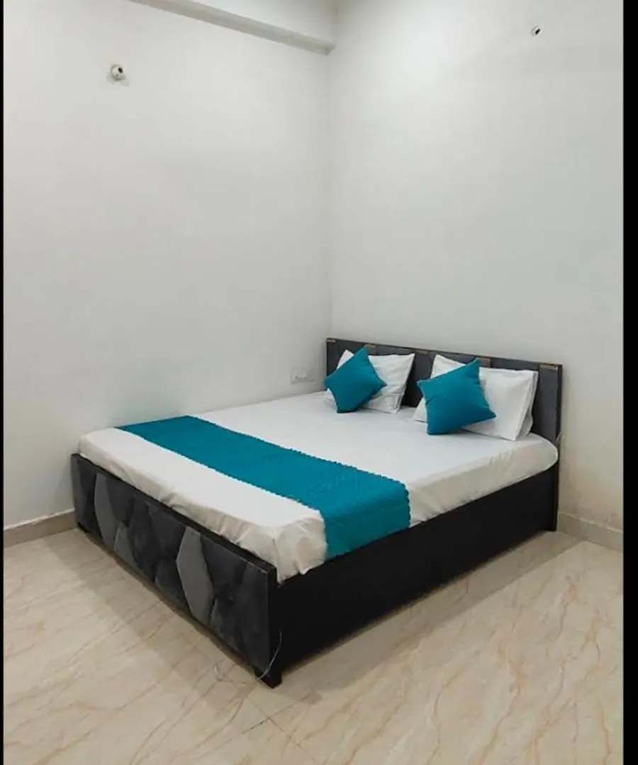 Sky Heaven Stay Agra  Bed & Breakfast Agra (Uttar Pradesh)